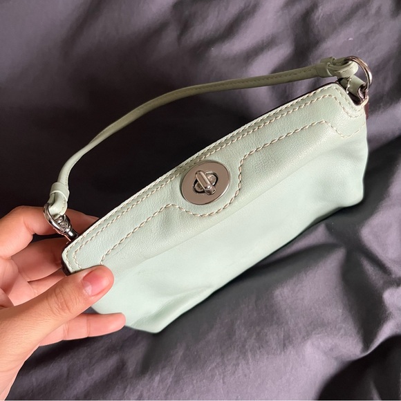 Coach Turn lock mini bag - Picture 3 of 5